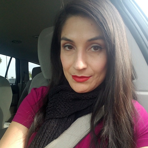 Like to Save my Closet. Don't be shy, make an offer! :) - Picture 7 of 8